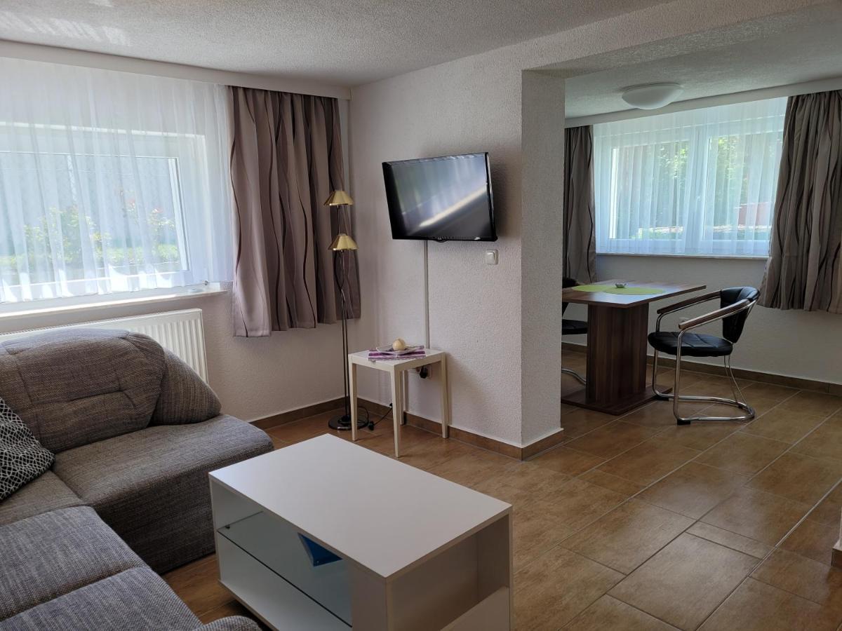 2-Raum Ferienwohnung ツィノヴィッツ エクステリア 写真